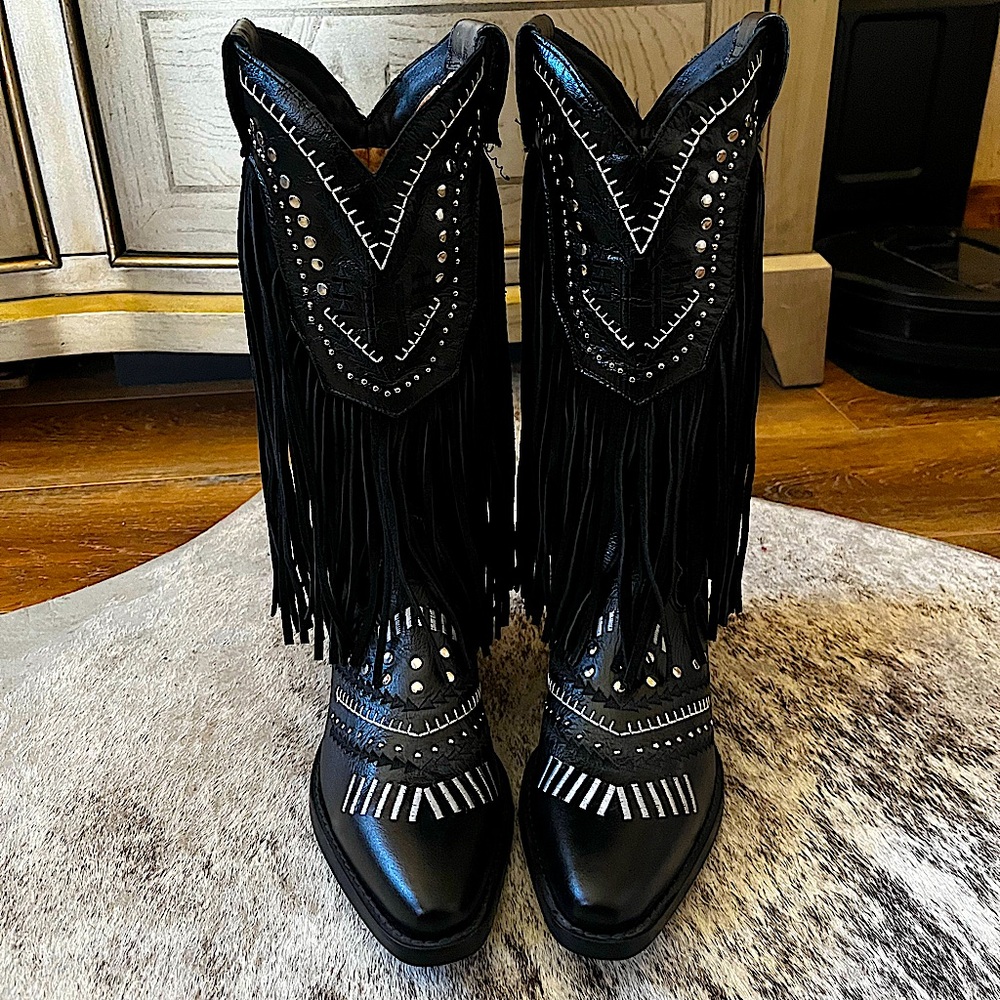 DINGO Black Fringe Western Boots (BNWOT)